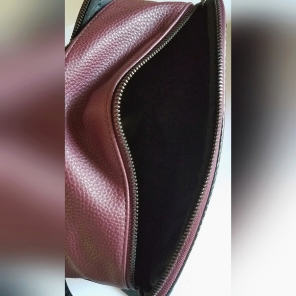 Ted Baker London Criss Faux Leather Toiletry Bag - Picture 10 of 11